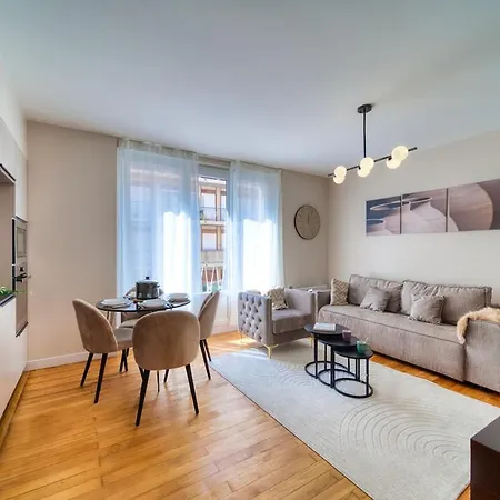 Le Petit Mistral Апартаменти *