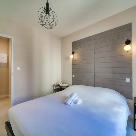Le Petit Mistral Апартаменти *